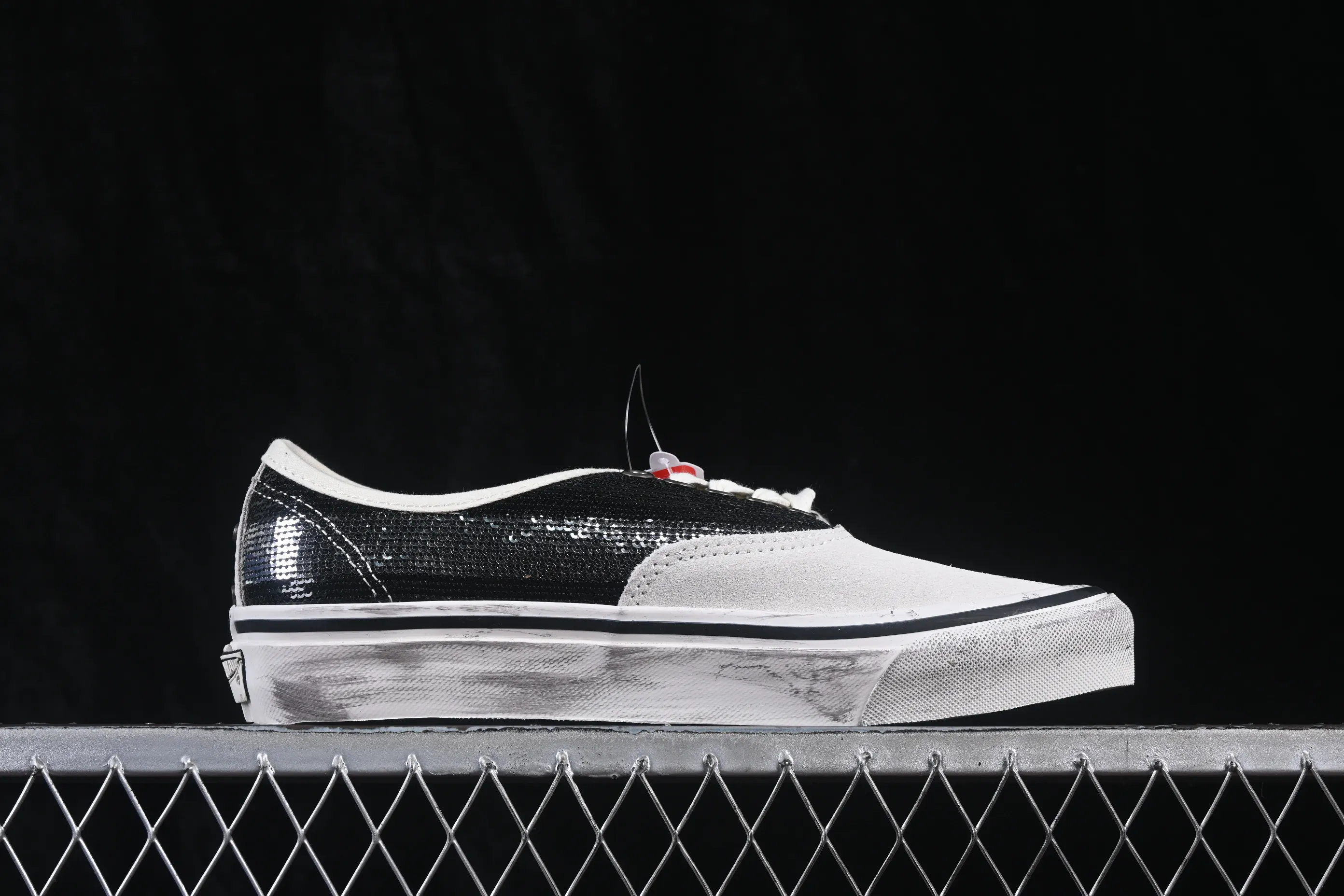 All categories Vans Vans series Vans Low Vans low-top Vans Authentic 44 Vans high-end branch low-top casual skateboard shoes VN000DB8MCG